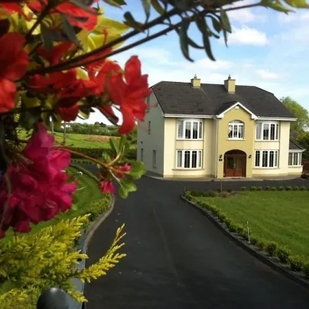 Bed & Breakfast Burke's Mulbur House 4*