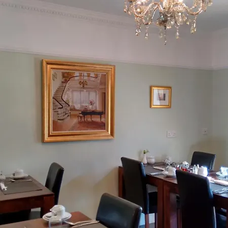 Burke's Mulbur House 住宿加早餐酒店