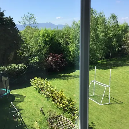 Bed & Breakfast Burke's Mulbur House 4*